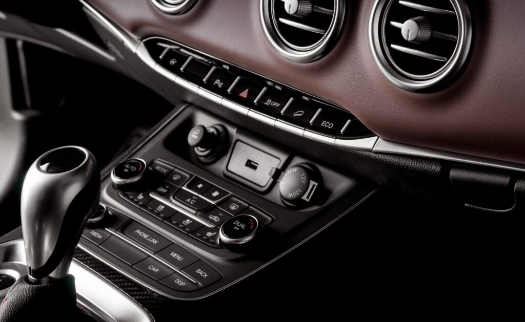 interior-of-a-new-suv-car-with-control-buttons-at-the-cockpit-e1696325157150.jpg